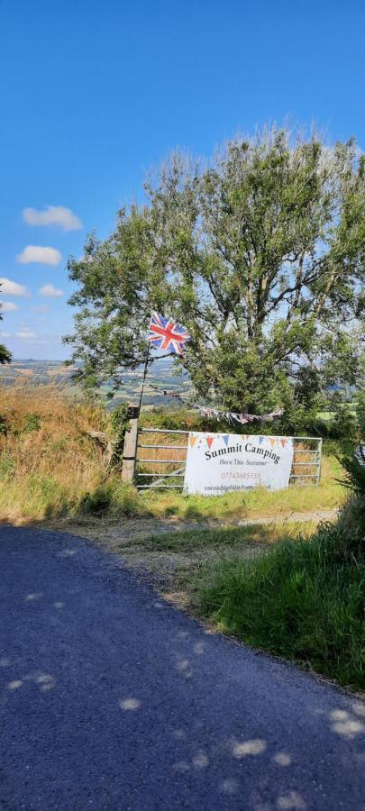 Summit Camping Kit Hill Cornwall Panoramic Views Grass Pitch From 15Pn Or Bella Bell Tent 75Pn Callington Extérieur photo