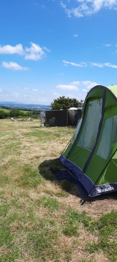 Summit Camping Kit Hill Cornwall Panoramic Views Grass Pitch From 15Pn Or Bella Bell Tent 75Pn Callington Extérieur photo