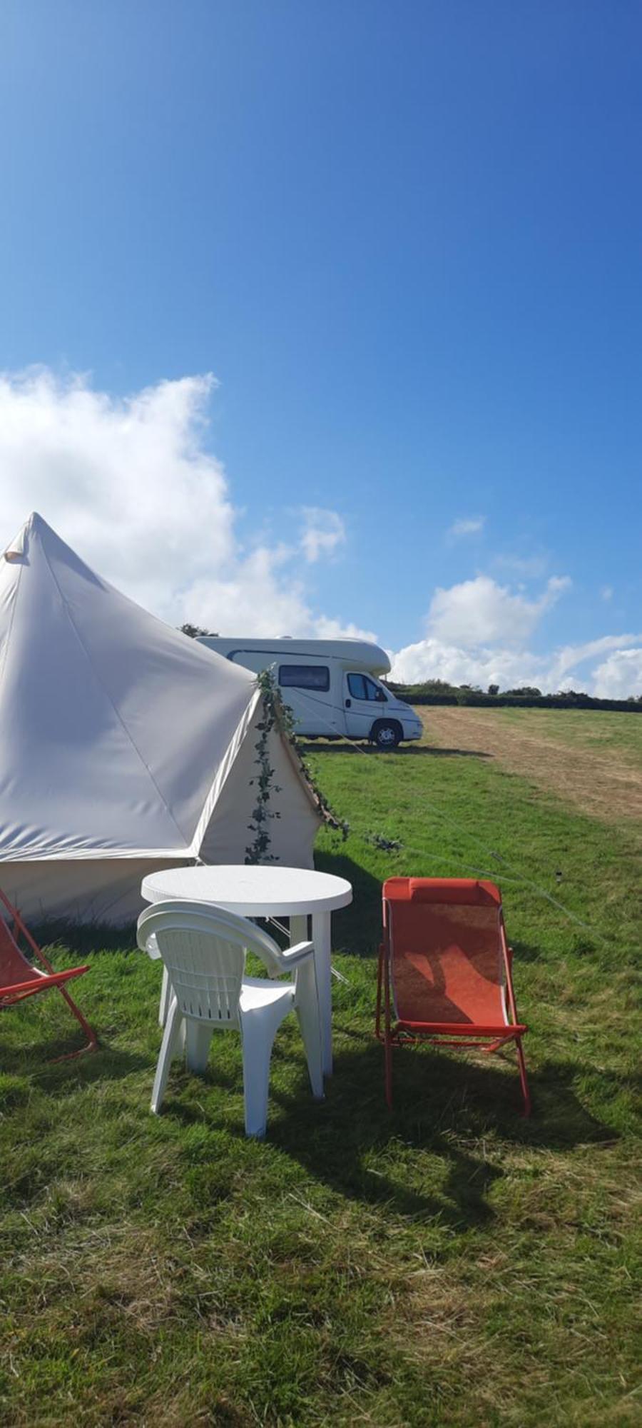 Summit Camping Kit Hill Cornwall Panoramic Views Grass Pitch From 15Pn Or Bella Bell Tent 75Pn Callington Extérieur photo